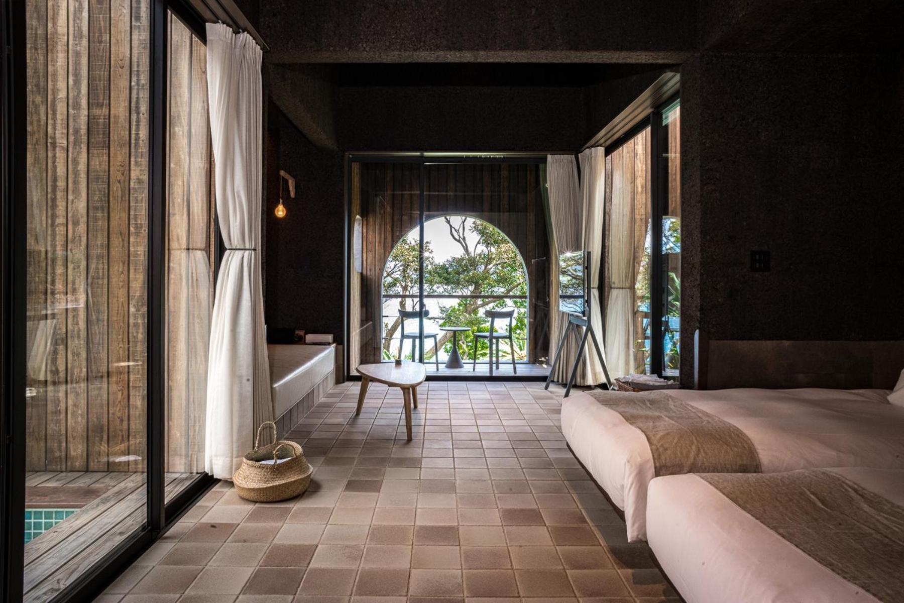 Miru Amami Hotel Tatsugo Exterior foto